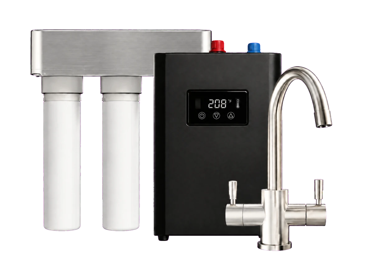 Filtered instant-hot drinking-water system with cartridges and dedicated faucet